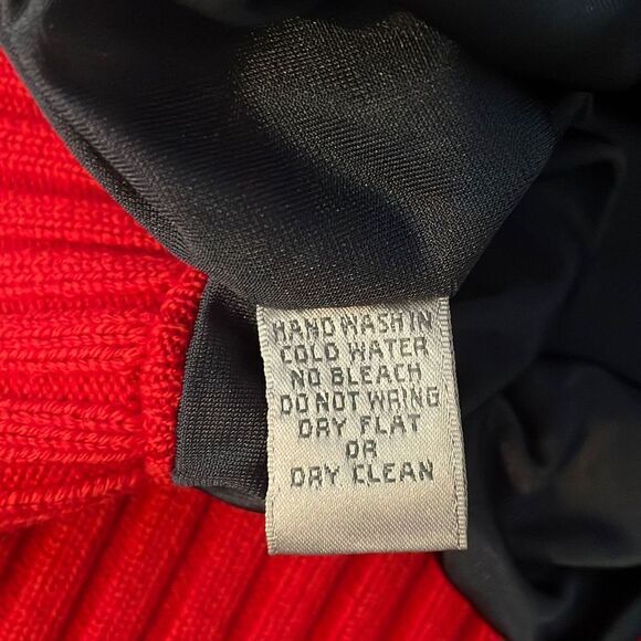 Martin Red Diamond Italian Merino Wool lined Golf Wind Vest Large - Picture 6 of 6